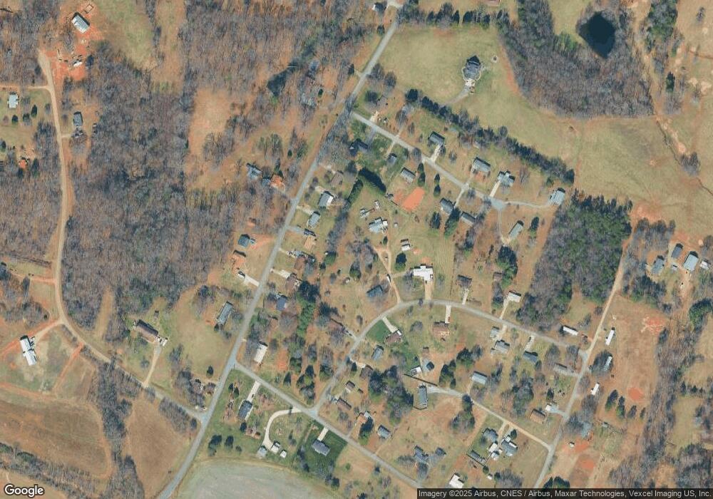 115 Kalen Dr, Statesville, NC 28625 - photo 1