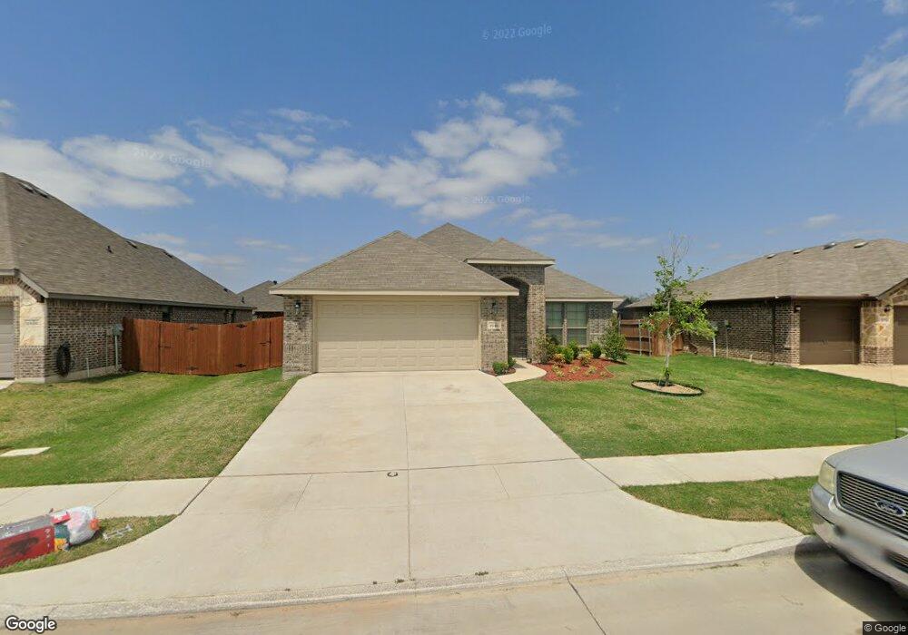 2516 Silver Fox Trail, Weatherford, TX 76087 - photo 1
