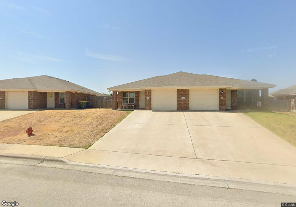 203 Coby Dr, Troy, TX 76579 - photo 1