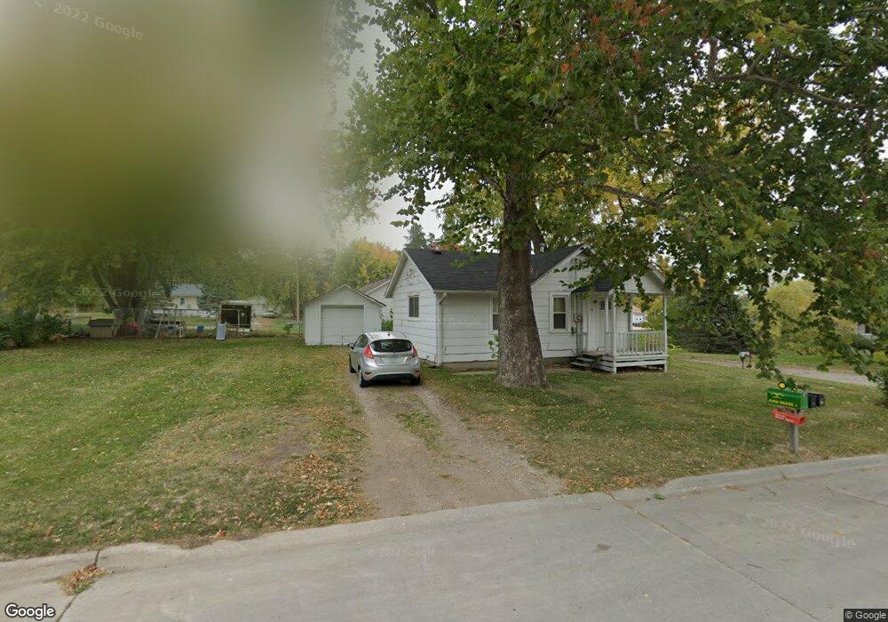 200 S 16th Ave W, Newton, IA 50208 - photo 1