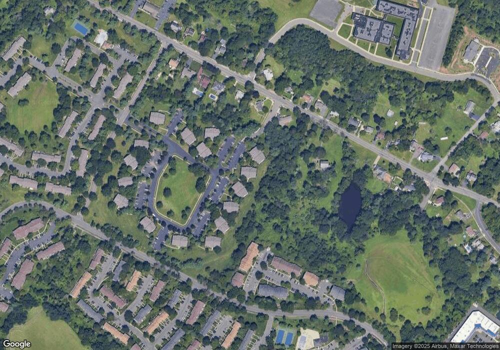 88 Crabapple Ln, Franklin Park, NJ 08823 - photo 1