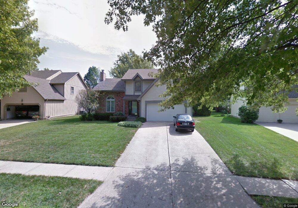 9123 Tomashaw St, Lenexa, KS 66219 - photo 1