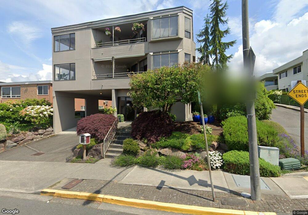 651 5th Ave S unit 4, Edmonds, WA 98020 - photo 1