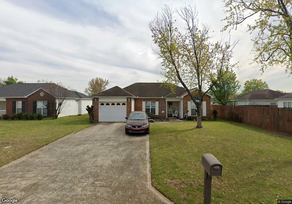 403 Dorothy Ct, Warner Robins, GA 31088 - photo 1