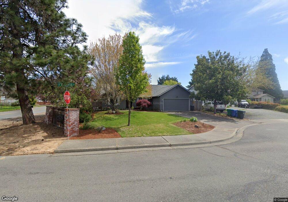 1011 Kokanee Ln, Grants Pass, OR 97527 - photo 1