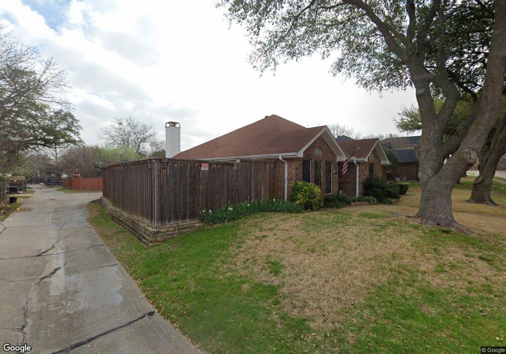 1409 Columbus Dr, Rowlett, TX 75089 - photo 1