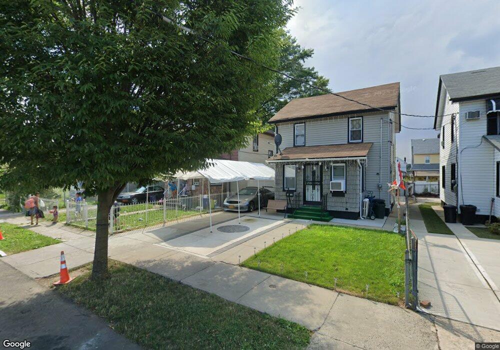 9454 201st St, Hollis, NY 11423 - photo 1