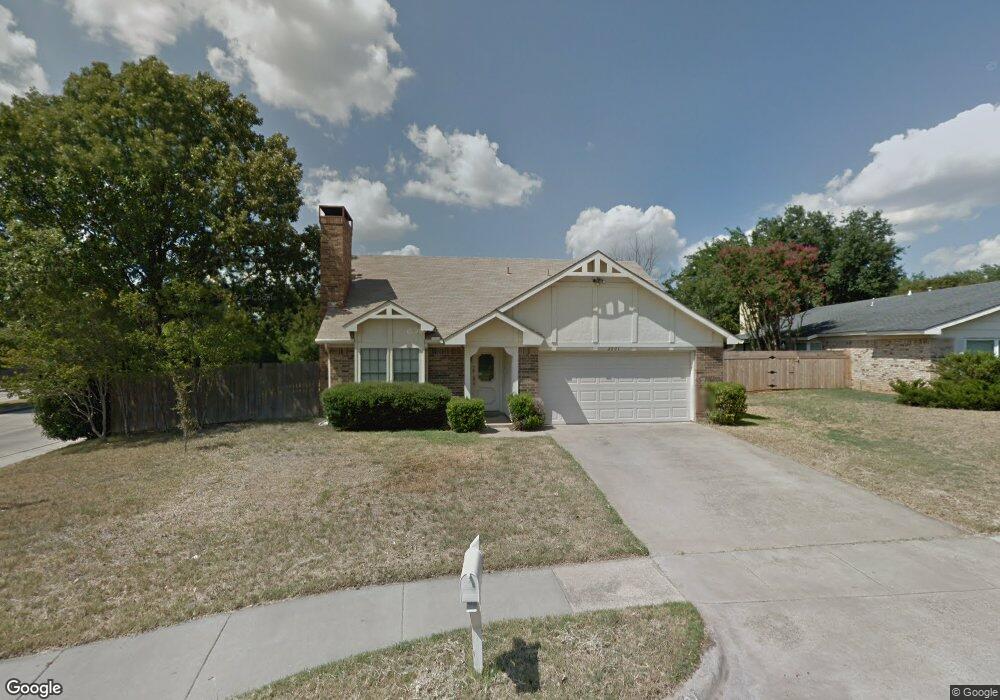 2201 Homecraft Ln, Bedford, TX 76021 - photo 1