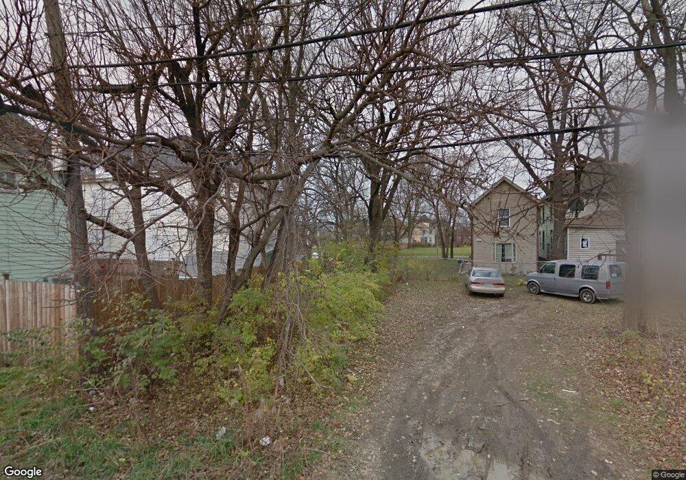 1138 E Cherry St, Columbus, OH 43205 - photo 1