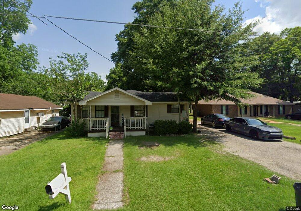 125 Curtis St, Atmore, AL 36502 - photo 1