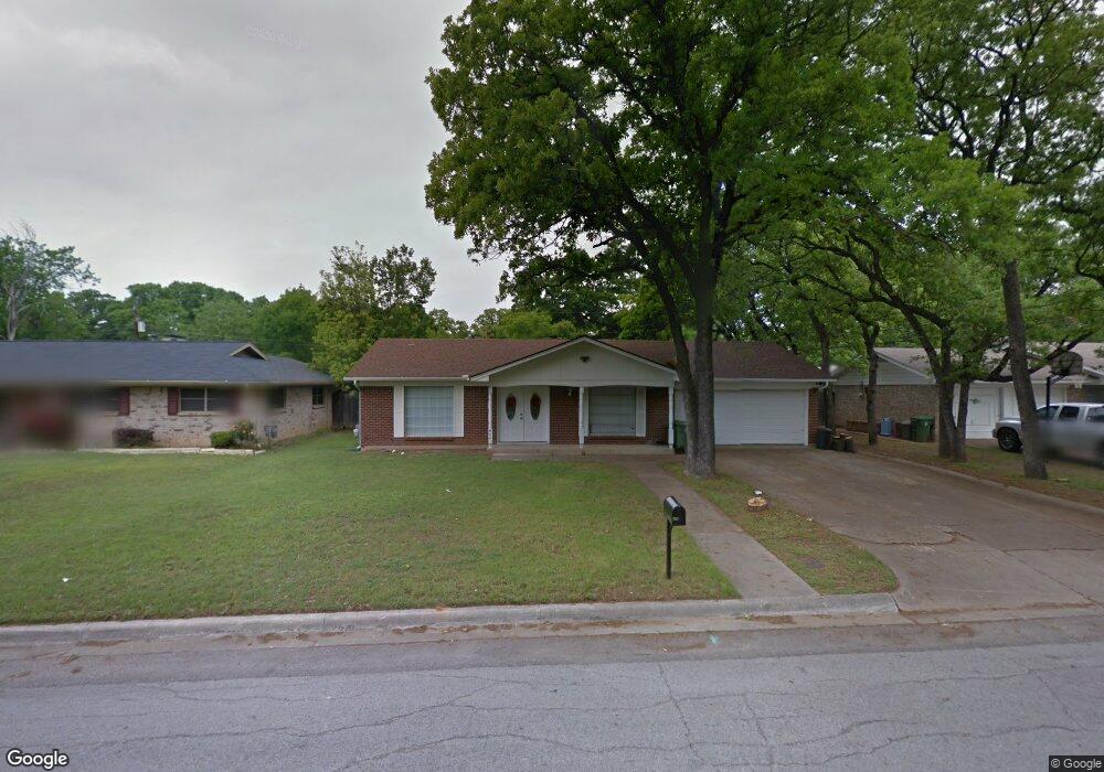 844 W Redbud Dr, Hurst, TX 76053 - photo 1