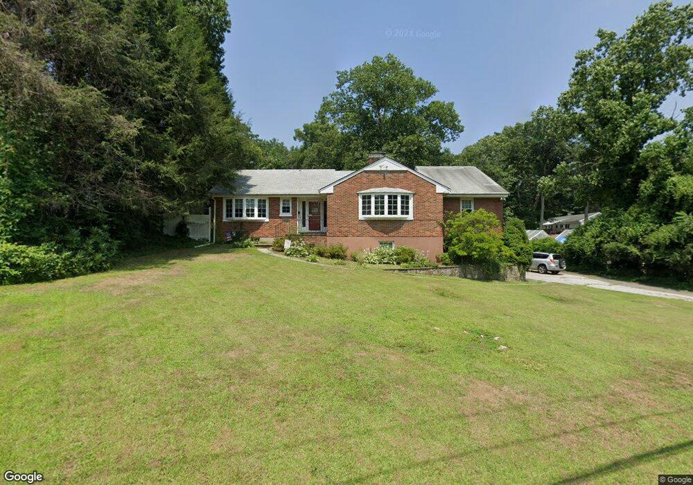 44 Berrian Rd, Stamford, CT 06905 - photo 1