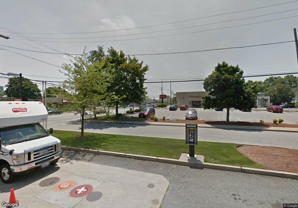 535 Reservoir Ave, Cranston, RI 02910 - photo 1