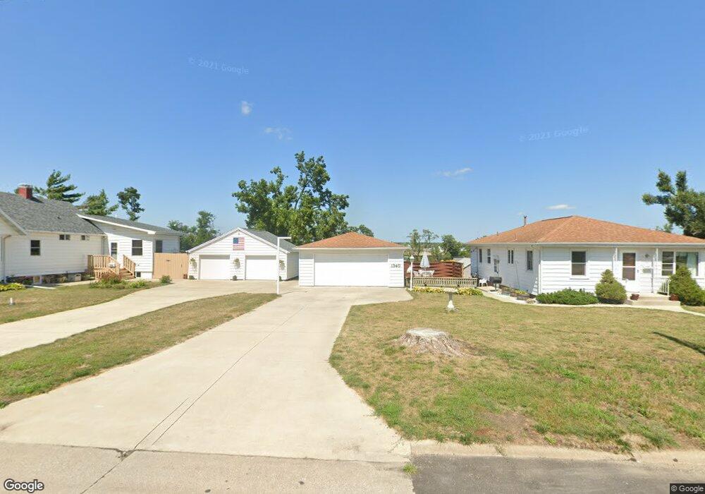 1340 19th Ave SW, Cedar Rapids, IA 52404 - photo 1