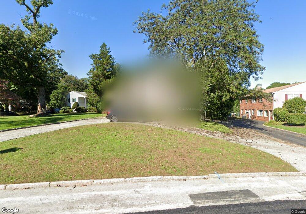 1300 Gainsboro Cir, Bala Cynwyd, PA 19004 - photo 1