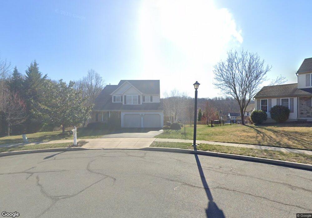 7 Lavern Ct, Reading, PA 19607 - photo 1