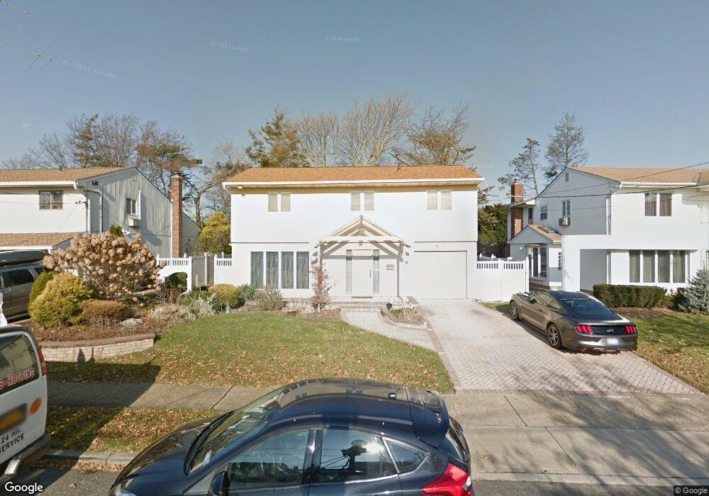 989 Marcel Rd, Baldwin, NY 11510 - photo 1