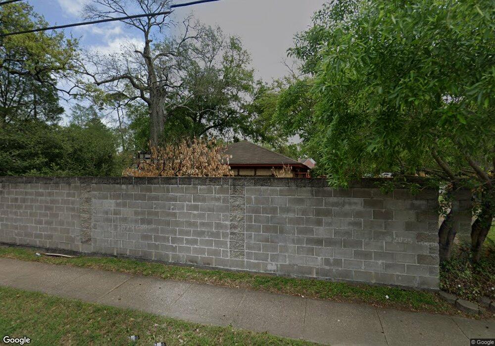 7818 Edgeway Dr, Houston, TX 77055 - photo 1