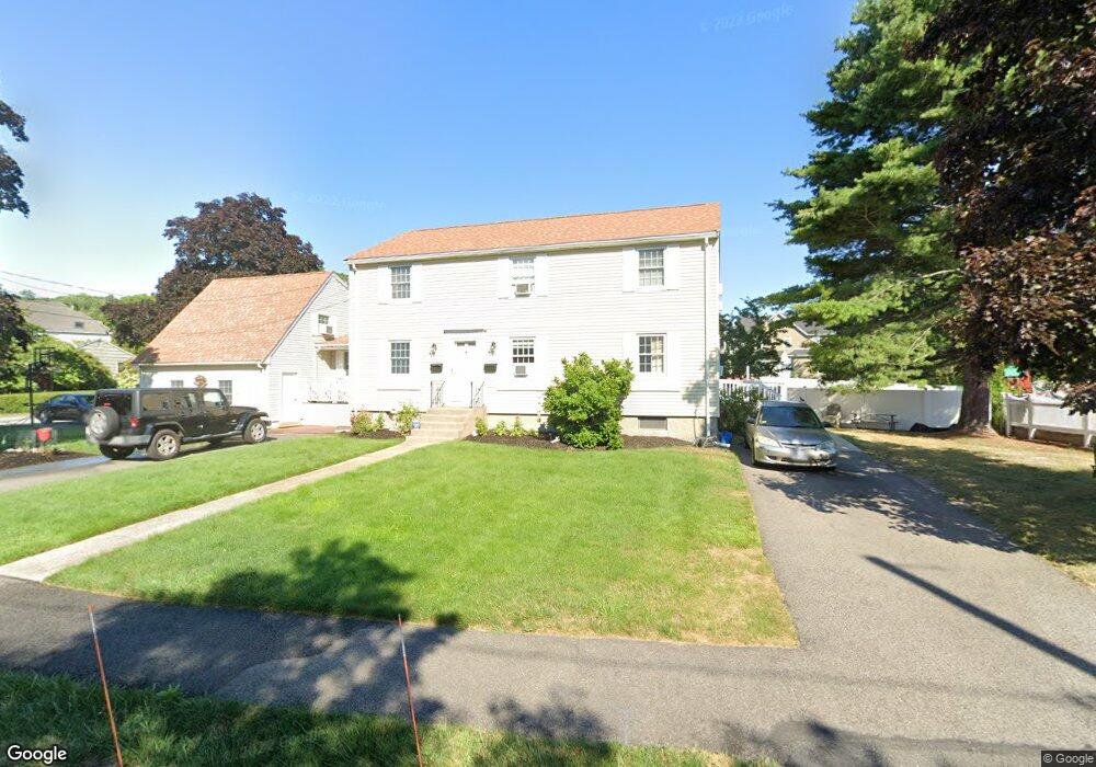 71 Jarvis Cir, Needham, MA 02492 - photo 1